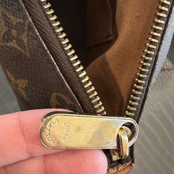 Rare Vintage Authentic Preloved Louis Vuitton tote! “ Monogram Totally bag”! - Picture 12 of 16